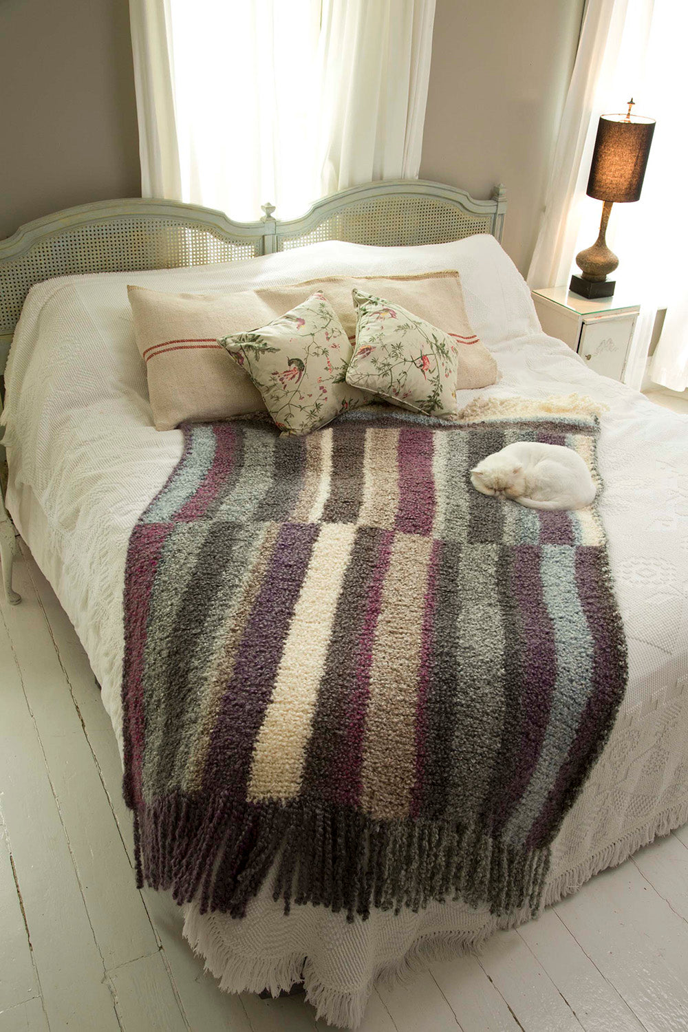 Striped Intarsia Throw (KnitCrochet) Lion Brand Yarn