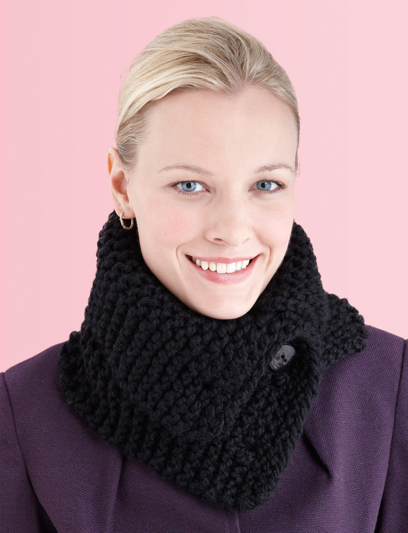 Buttoned Cowl (Knit)