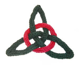 Celtic Trinity Knot Hot Pad Pattern (Knit)