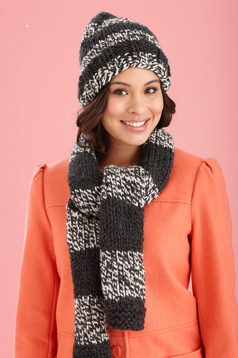 Collegiate Hat and Scarf (Knit) - Version 2