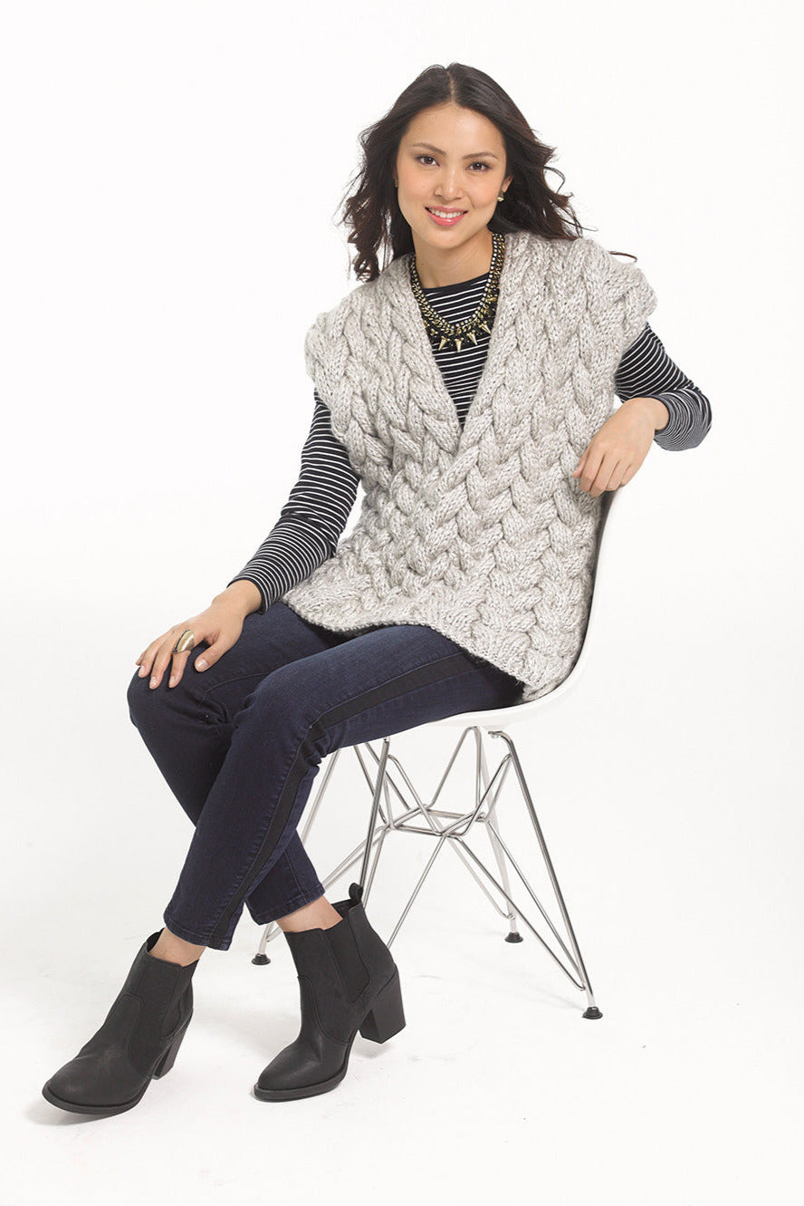 Knit-Pattern-Deep-V-Cabled-