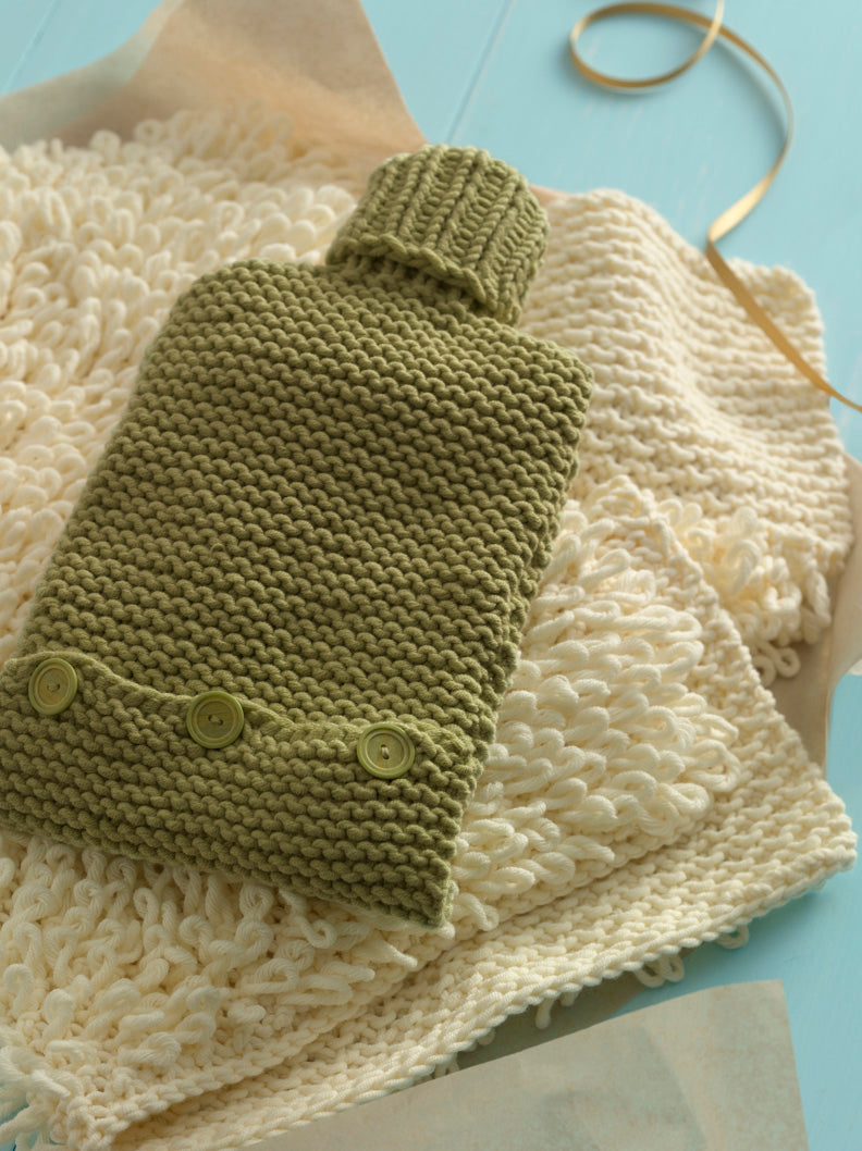 Early to Bed Hot Water Bottle (Knit) – Lion Brand Yarn