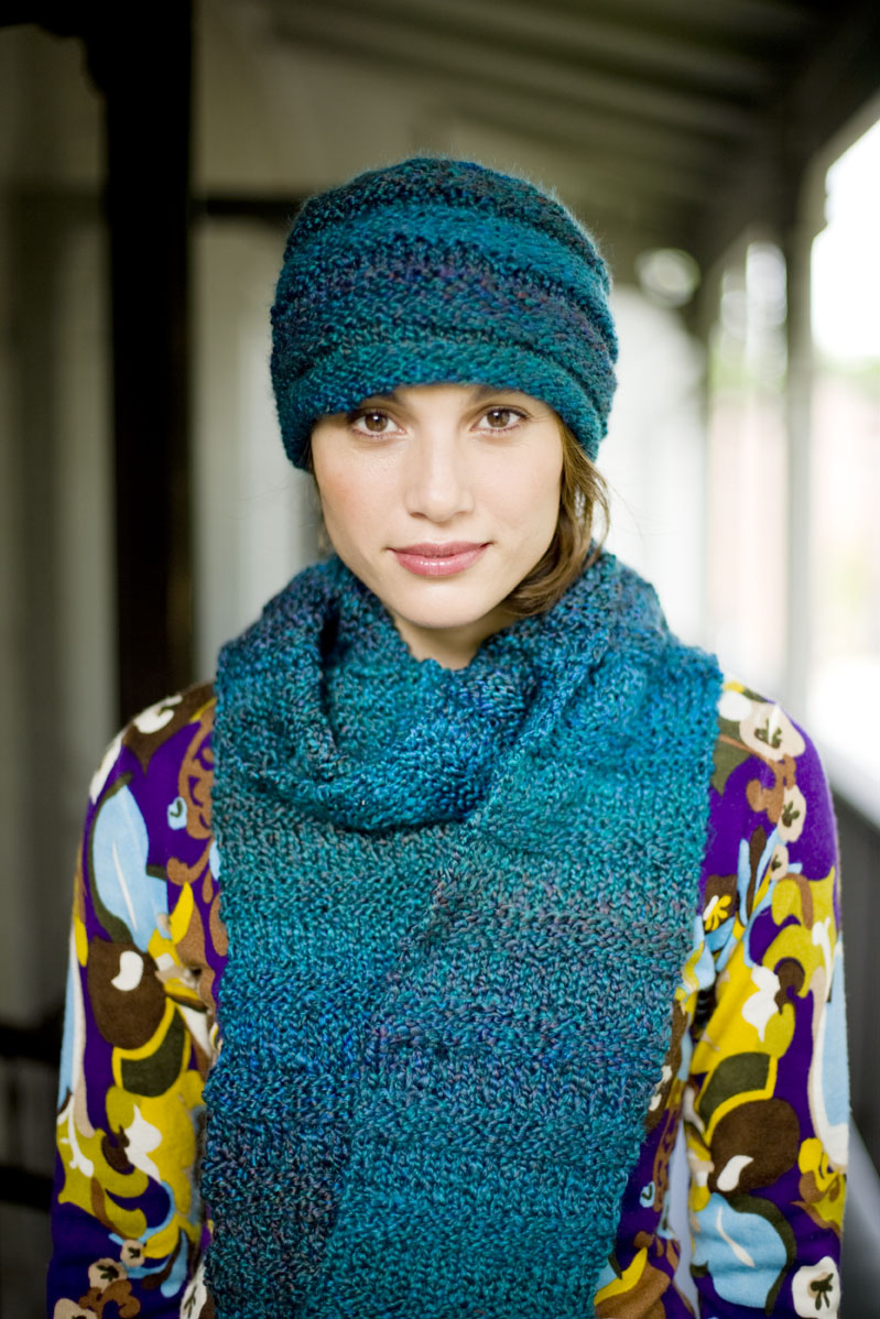 Hat And Scarf Pattern (Knit) - Version 2