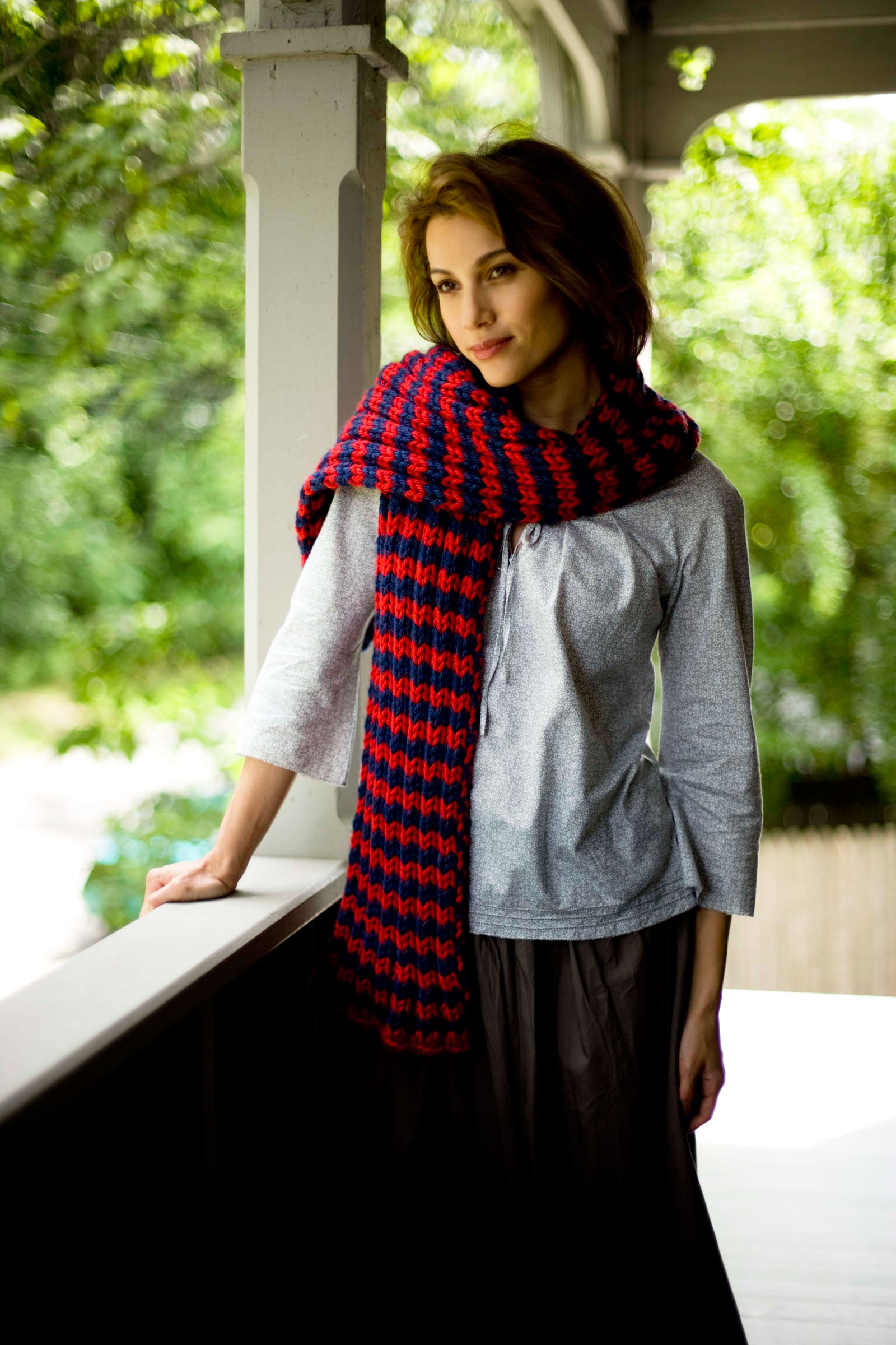 Hometown Scarf (Knit) - Version 2 – Lion Brand Yarn