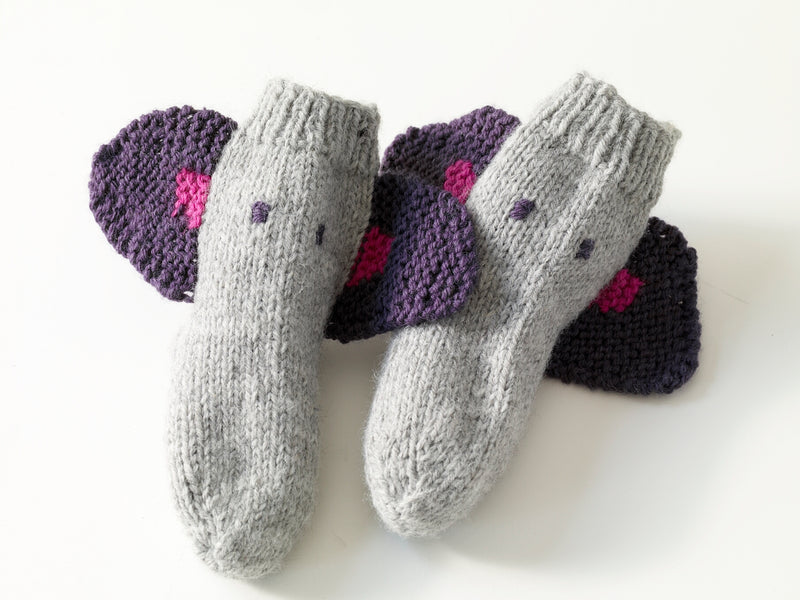 Knit Child's Elephant Socks Pattern (Knit)