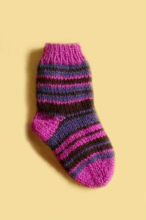 Knit Child's Striped Socks Pattern (Knit) - Version 1
