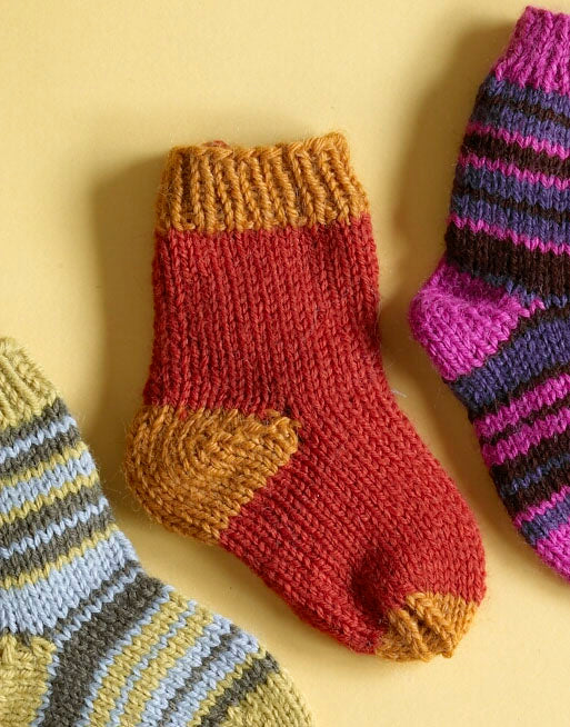 Knit Child's Two Color Socks Pattern (Knit) - Version 1