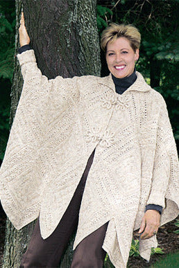 Knit Pattern Counterpane Knitted Counterpane Poncho Pattern (Knit) – Lion Brand Yarn