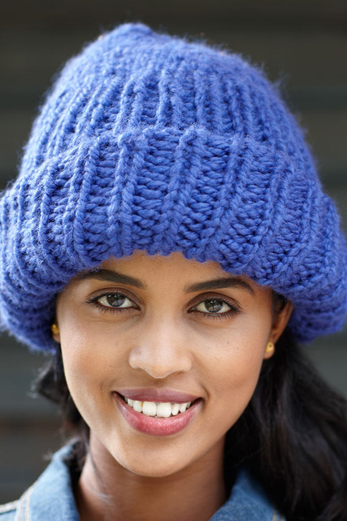 Make A Statement Hat Pattern (Knit) - Version 2 – Lion Brand  display picture 3
