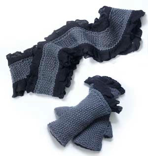 Ruffled Scarf and Wristers (Knit)