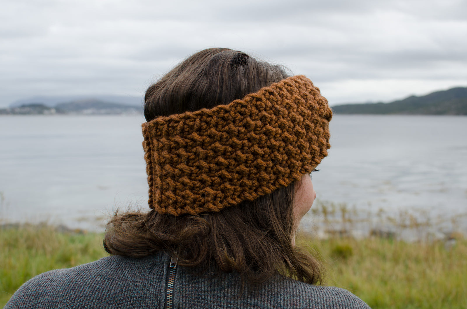 Twisted Headband (Crochet) - Version 2 – Lion Brand Yarn
