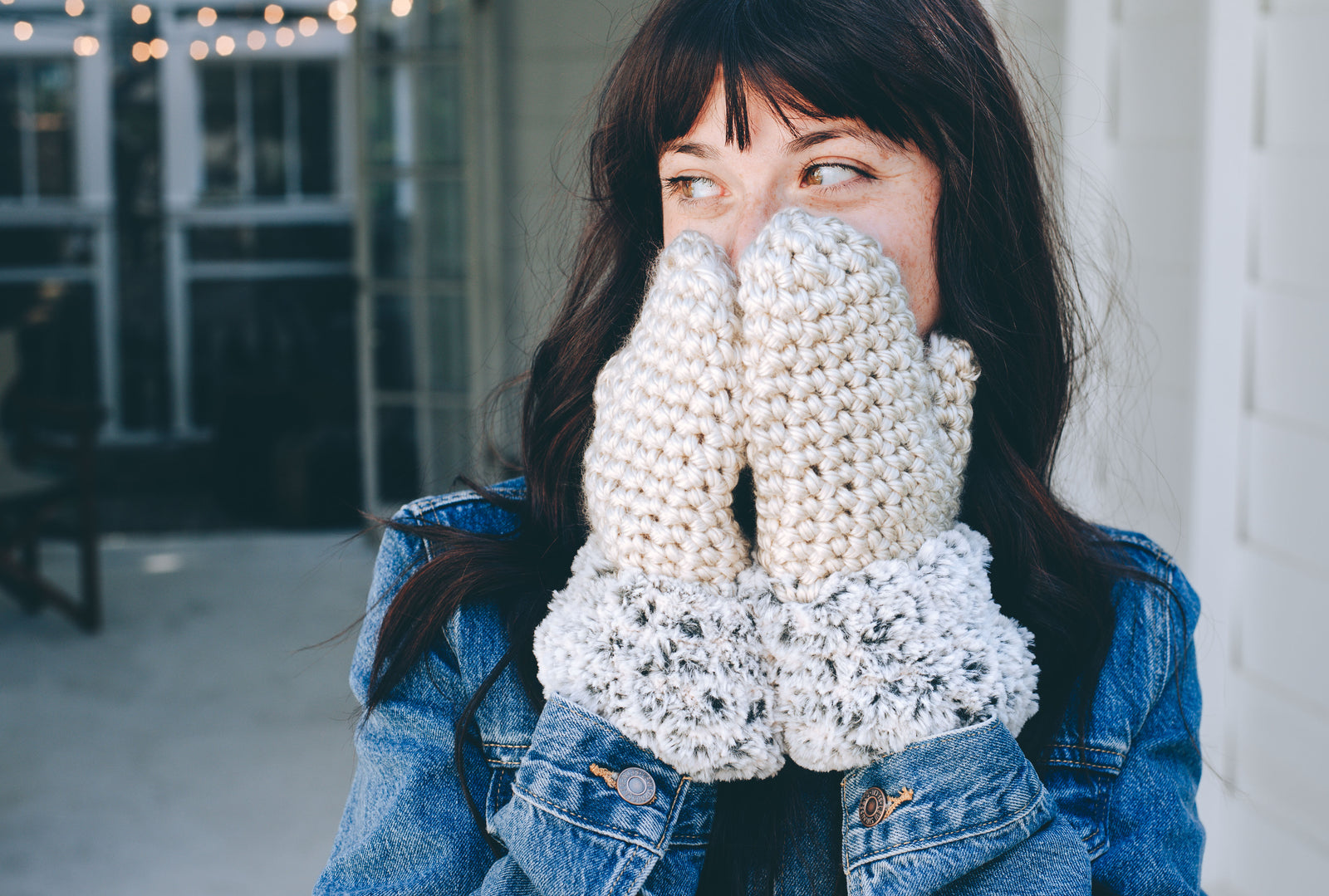 Fairbanks Crochet Mittens – Lion Brand Yarn