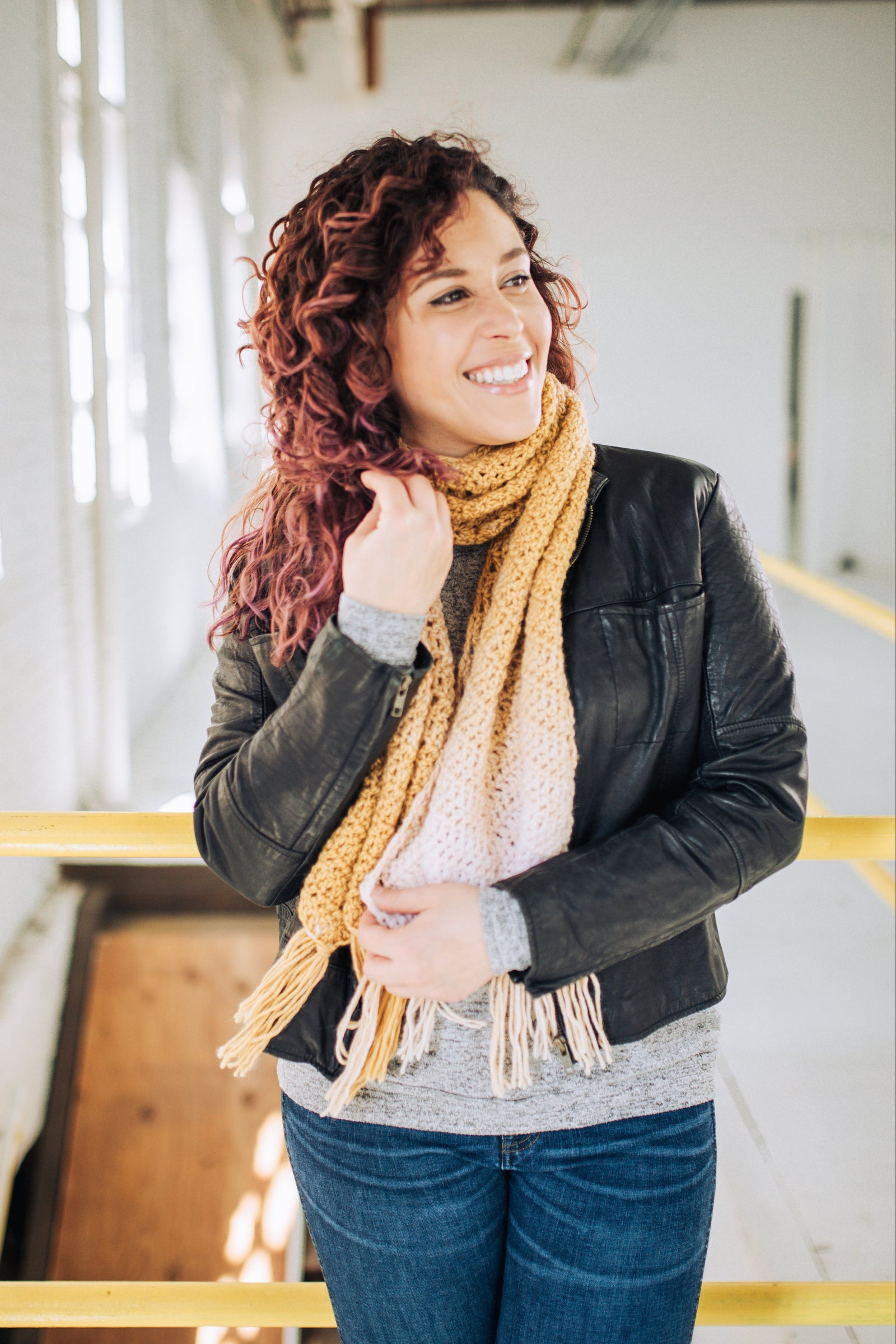 Alexis Zig-Zag Scarf (Crochet) – Lion Brand Yarn