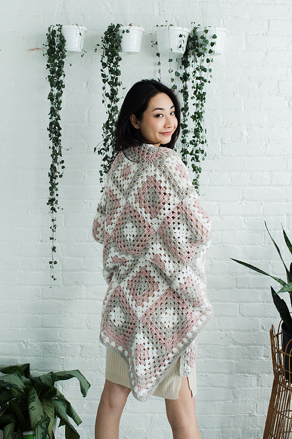 Alma Triangle Shawl (Crochet)