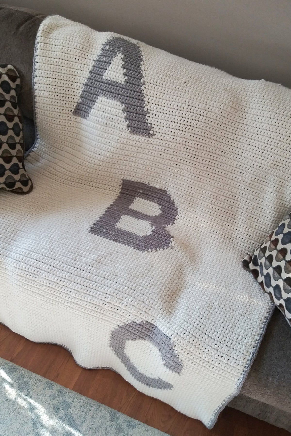 ABC Throw (Crochet) – Lion Brand Yarn