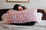 Love That Journey For Me Pillow (Knit) [Bundle] thumbnail
