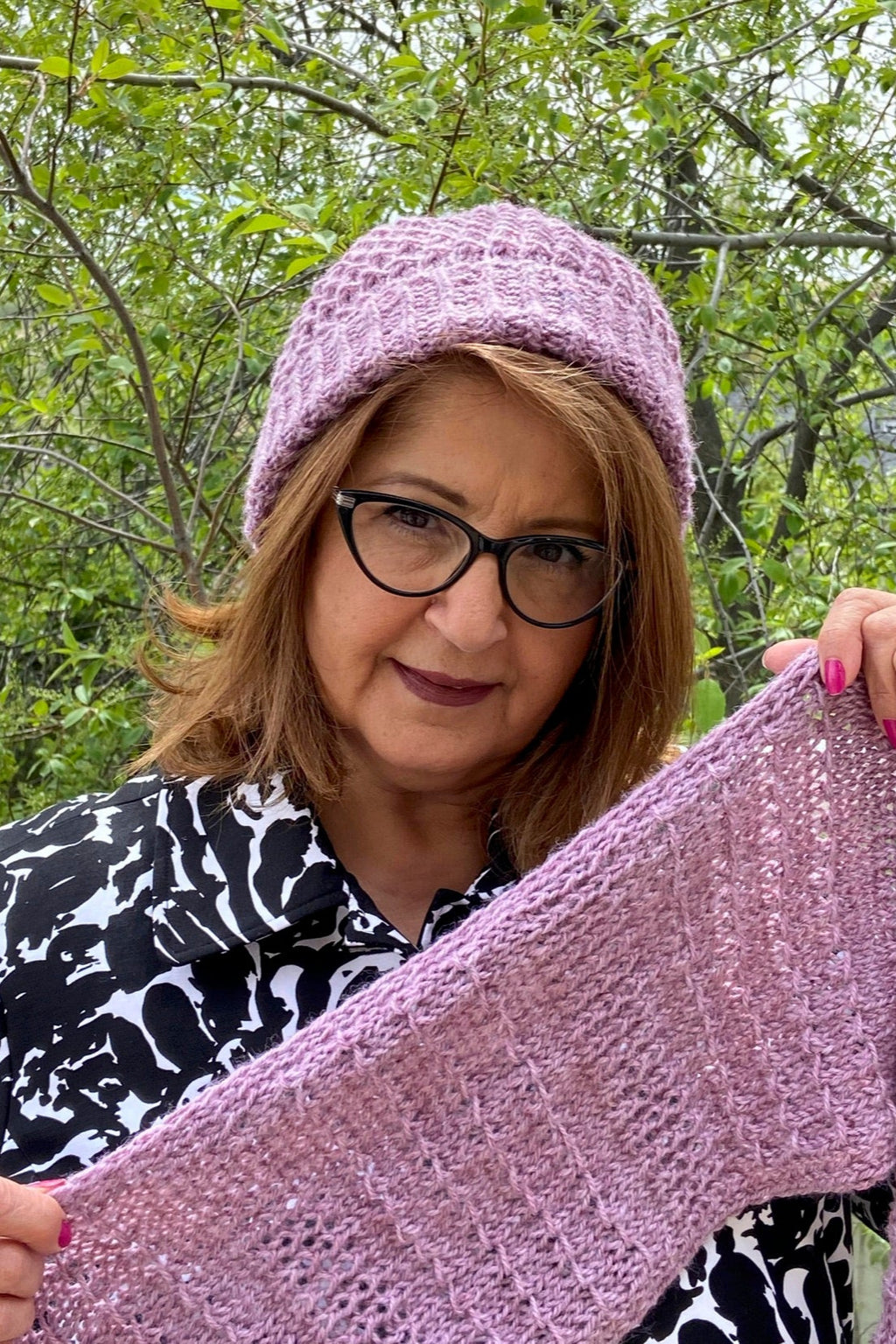 Lanthe Hat and Scarf (Knit) – Lion Brand Yarn