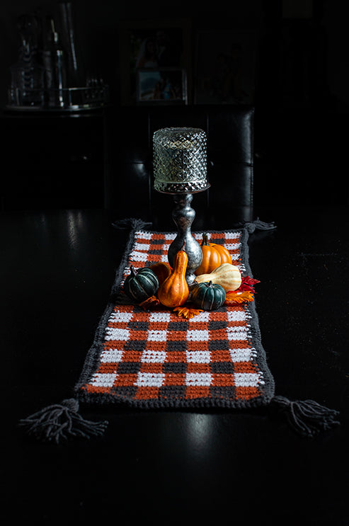 Plaid Table Runner (Crochet)