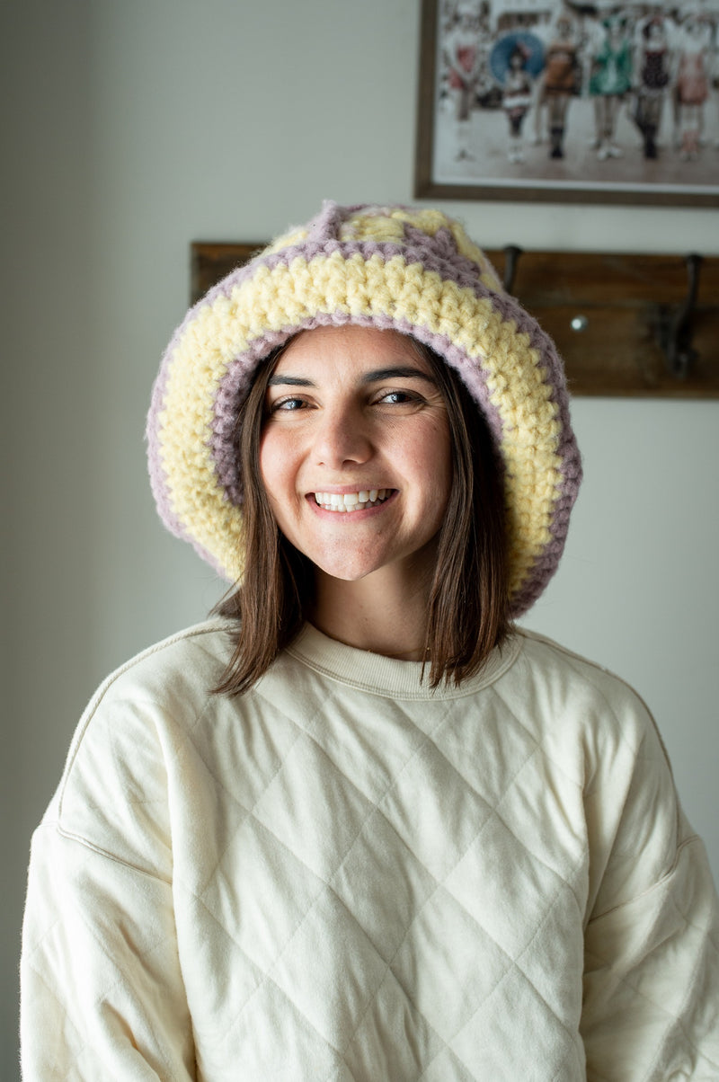 Granny Square Bucket Hat (Crochet)