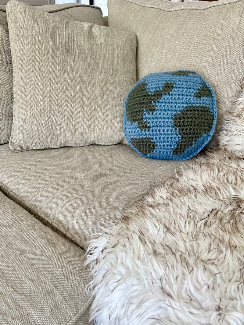 Earth Day Pillow (Crochet)
