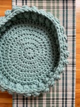 Pet Bed (Crochet) thumbnail