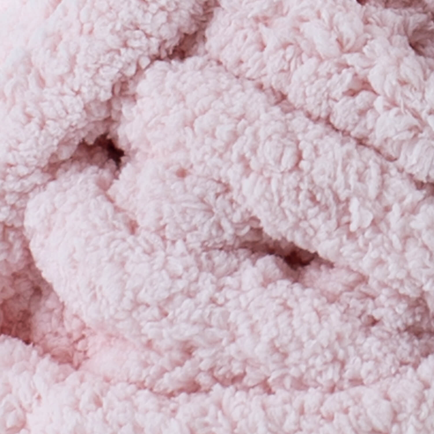 AR Chunky Knit Yarn Lion Brand Yarn