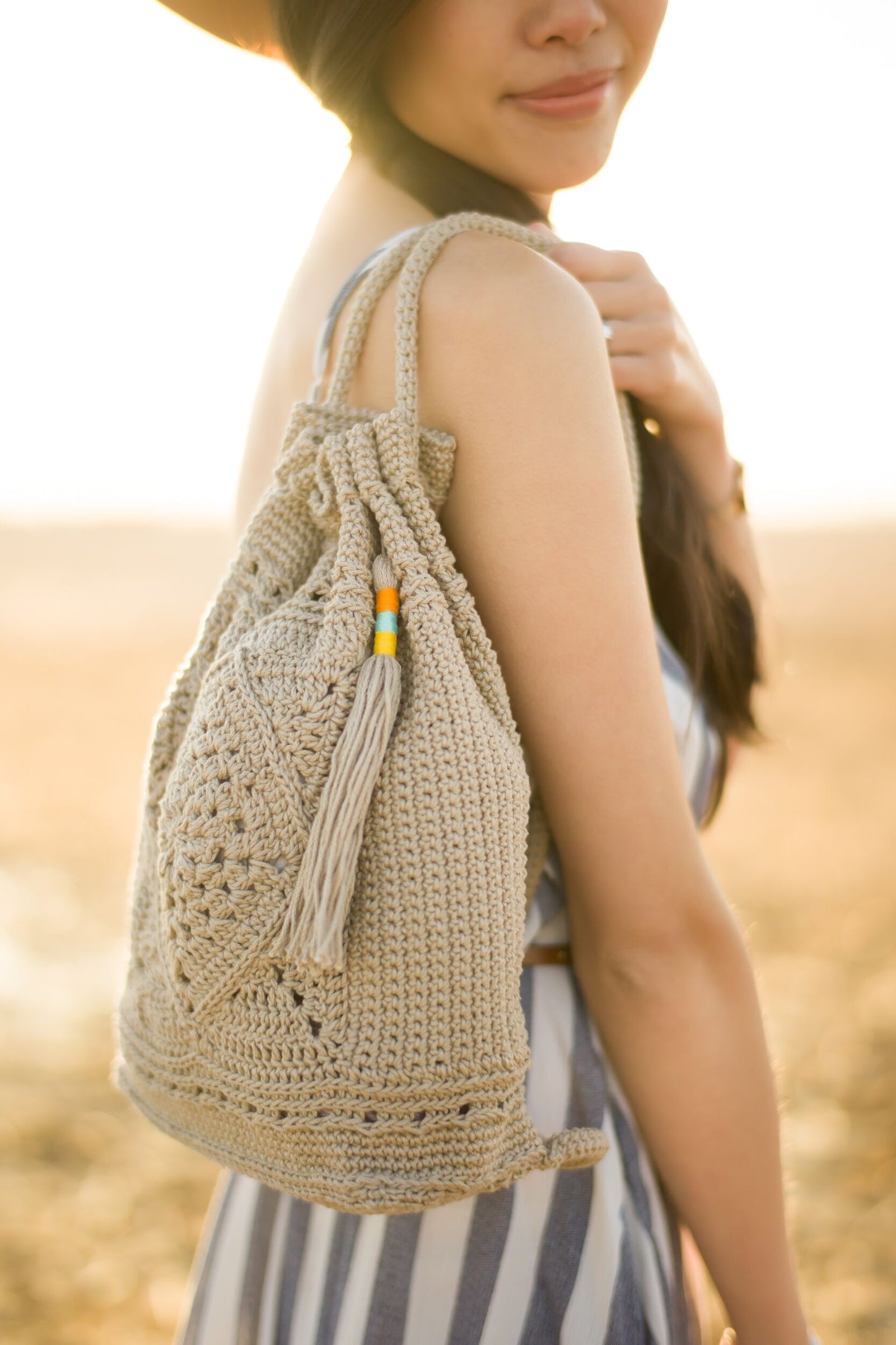 Crochet Kit - Wildrose Backpack – Lion Brand Yarn