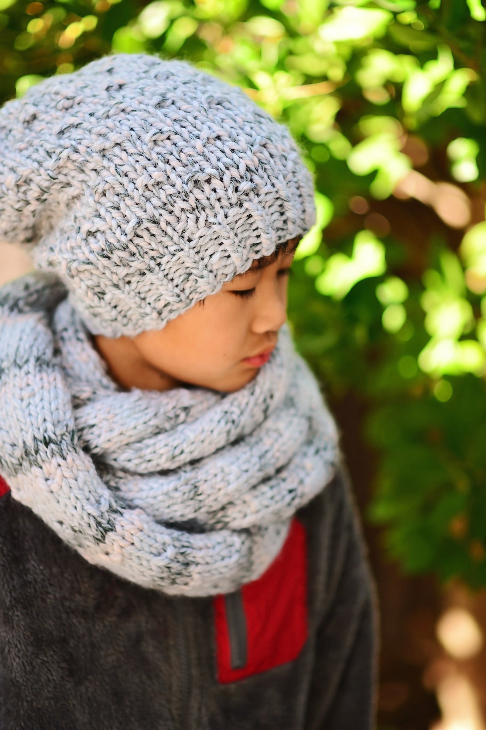 Knit Kit - Arctic Slouch Beanie and Scarf – Lion Brand Yarn display picture 2