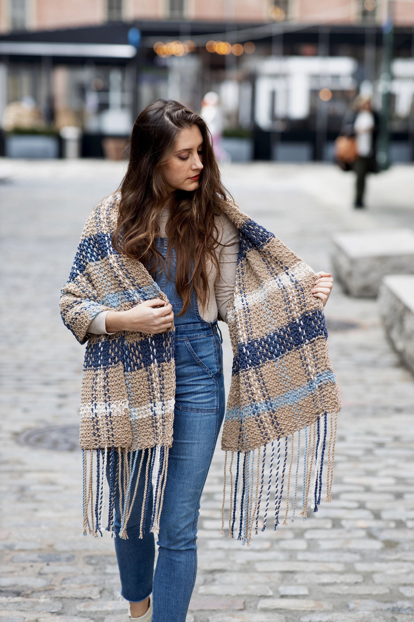Knit Kit - Waterbury Plaid Blanket Scarf – Lion Brand Yarn