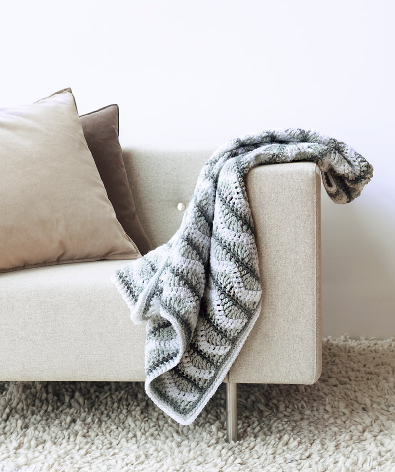 Crochet Kit - Squishy Beginner Crochet Baby Blanket – Lion Brand Yarn