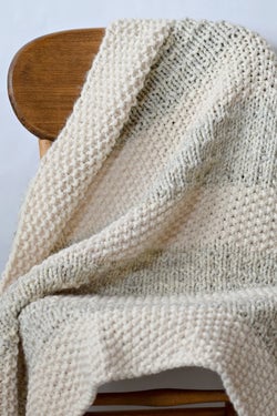 Knit Kit - Easy Heirloom Knit Blanket – Lion Brand Yarn