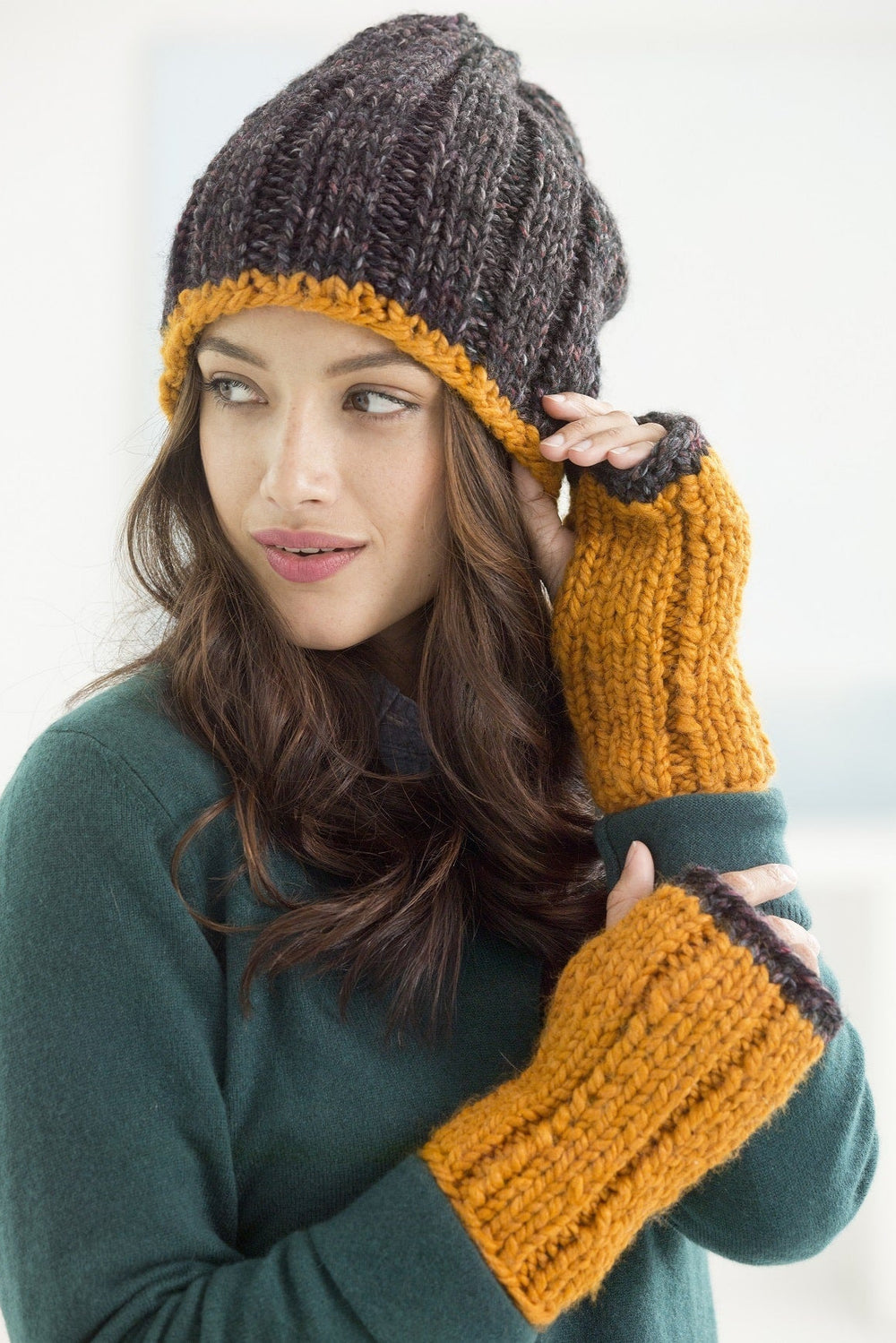 color-tipped-mitts-and-slouch-