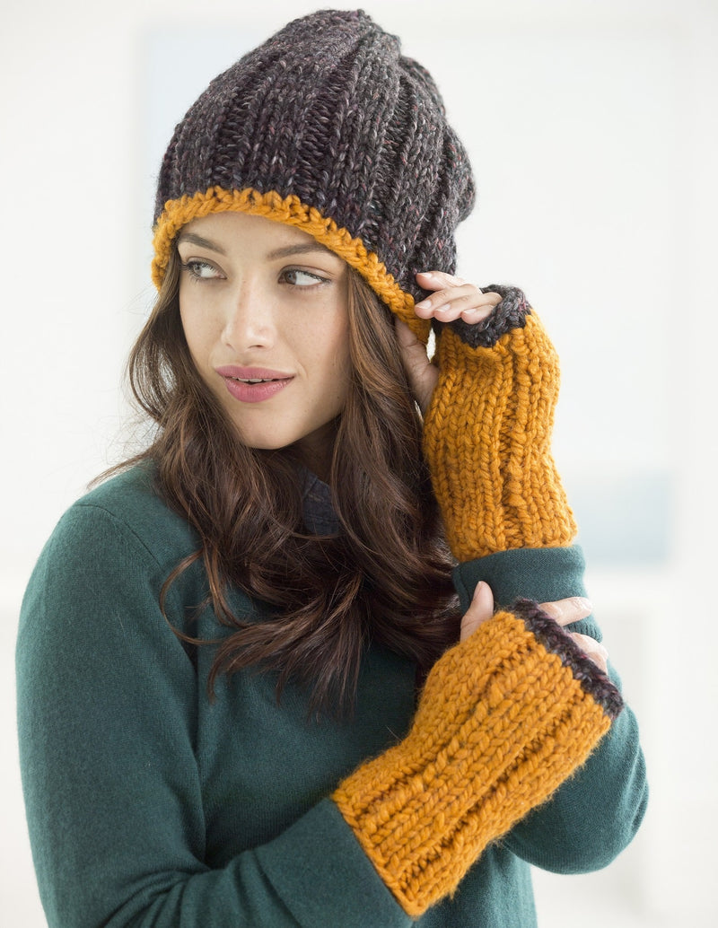 Color Tipped Mitts And Slouch Hat (Knit)