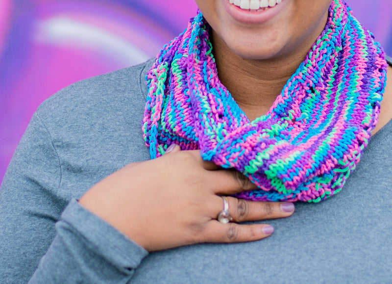 Colorful Eyelet Cowl (Knit)