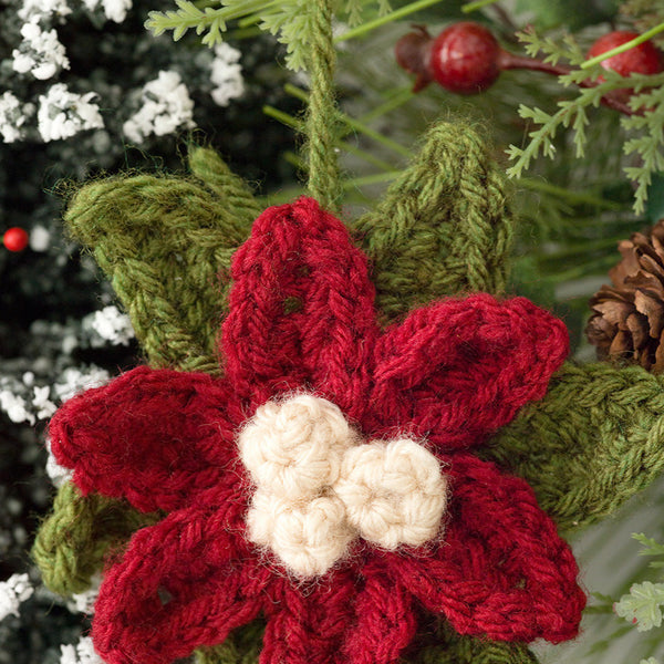 Poinsettia Ornament (Crochet) - Version 1 – Lion Brand Yarn