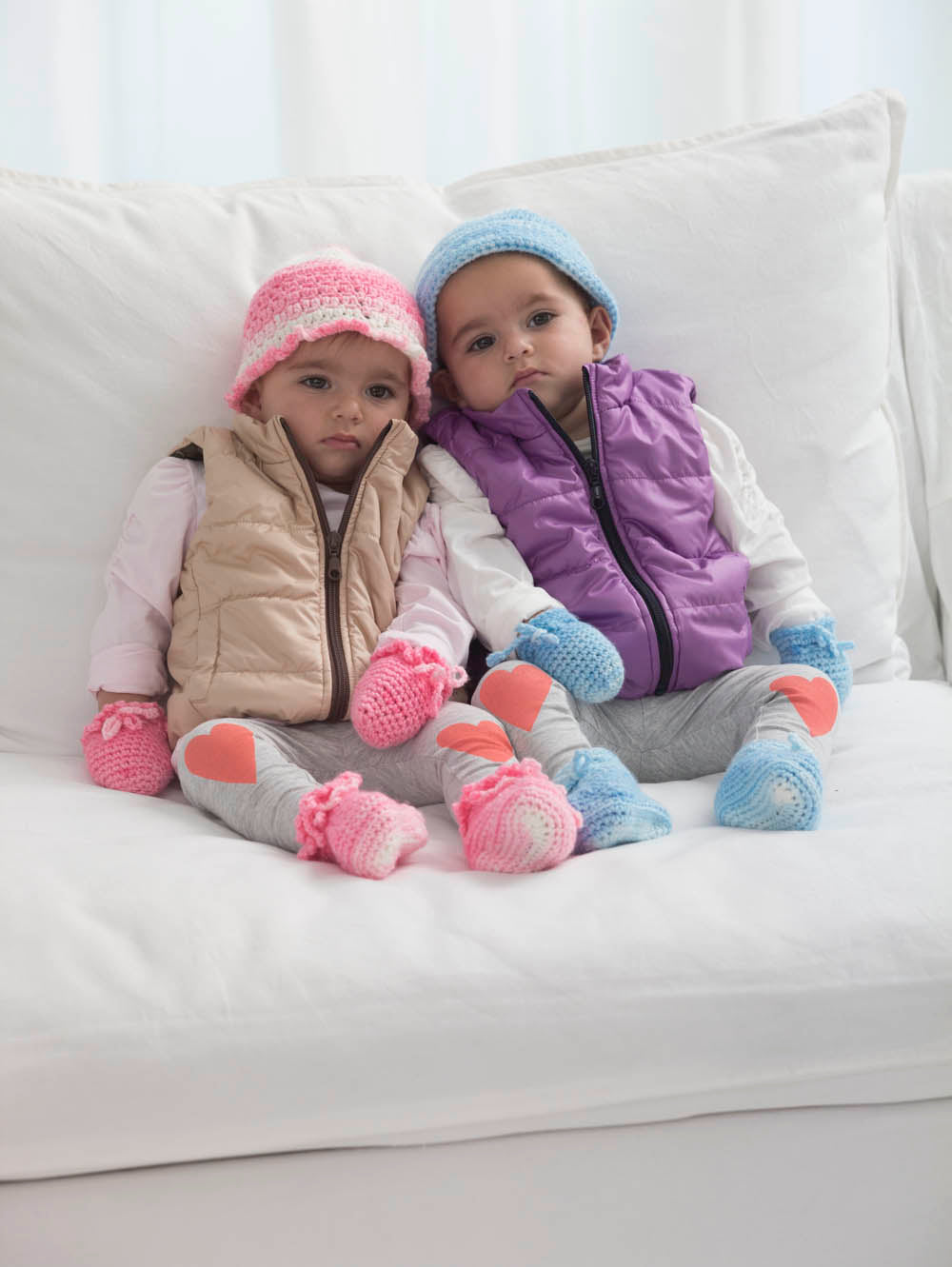 Snips And Snails Hat, Booties And Mitts (Crochet) – Lion Brand Yarn