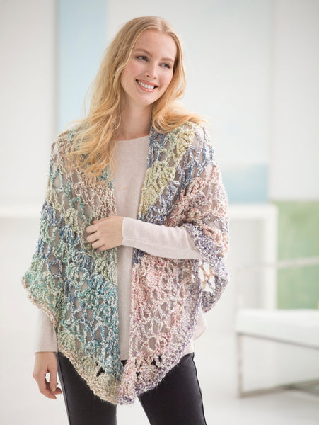 Triangle Shawl (Crochet) – Lion Brand Yarn
