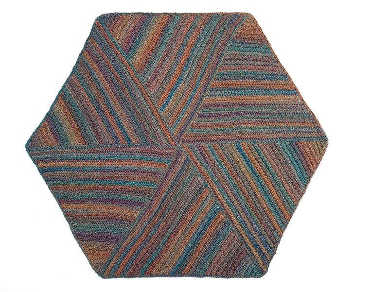 Neck's Best Thing Triangle Blanket (Crochet)