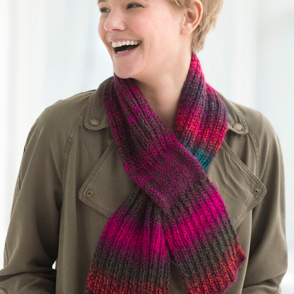Shaded Keyhole Scarf (Knit) – Lion Brand Yarn