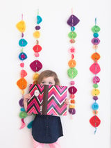 Pop Of Color Garland (Crochet) thumbnail