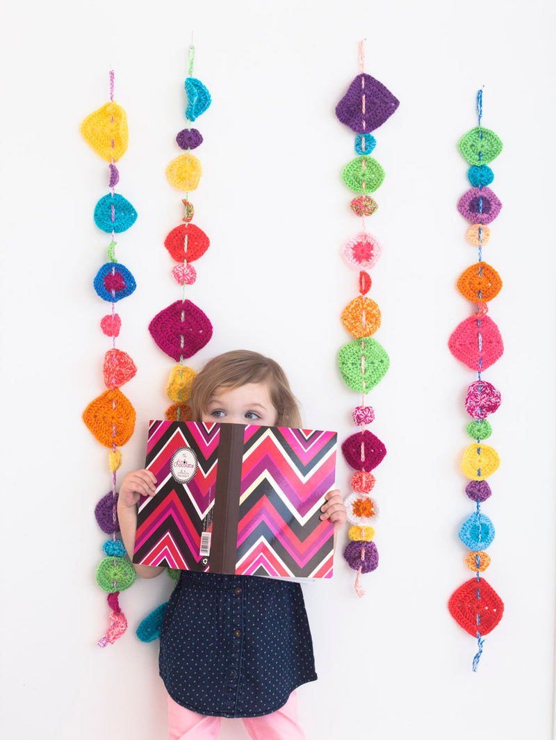 Pop Of Color Garland (Crochet)