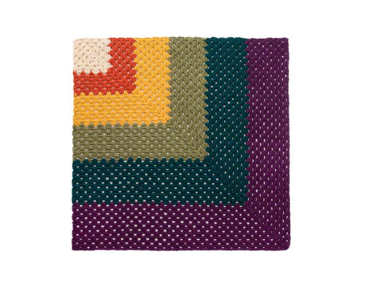 Corner Granny Afghan (Crochet) - Version 2 – Lion Brand Yarn