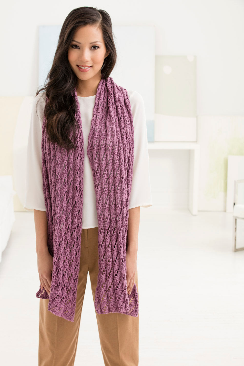 Diagonal Lace Shawl (Knit) – Lion Brand Yarn