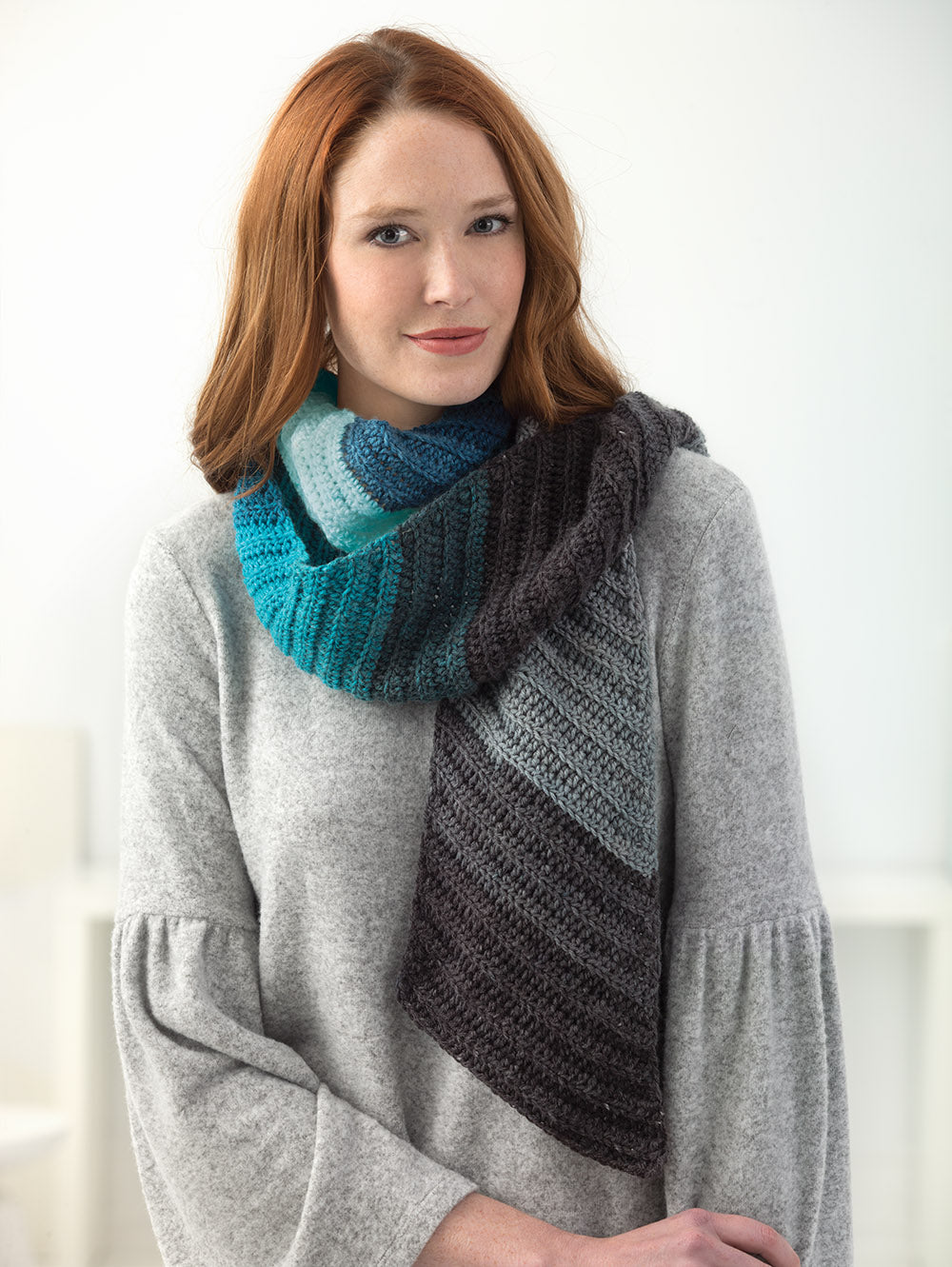 Shaded Diagonal Scarf (Crochet) – Lion Brand Yarn