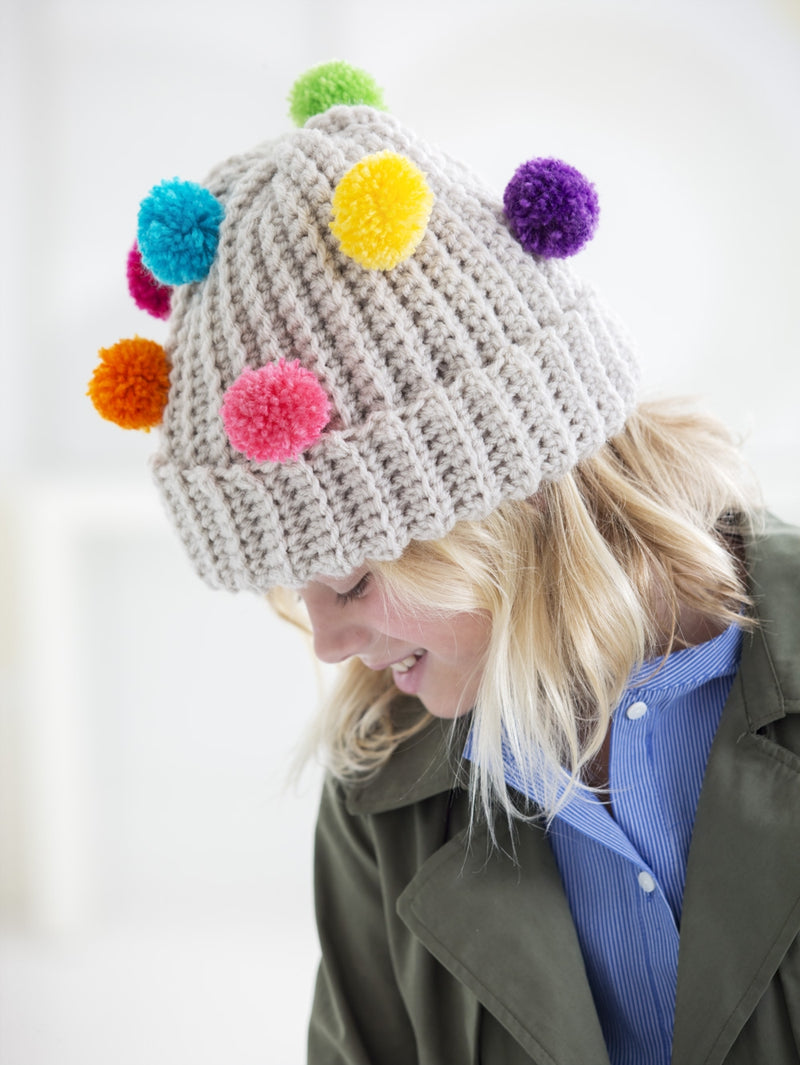 Rainbow Ridges Hat (Knit) – Lion Brand Yarn