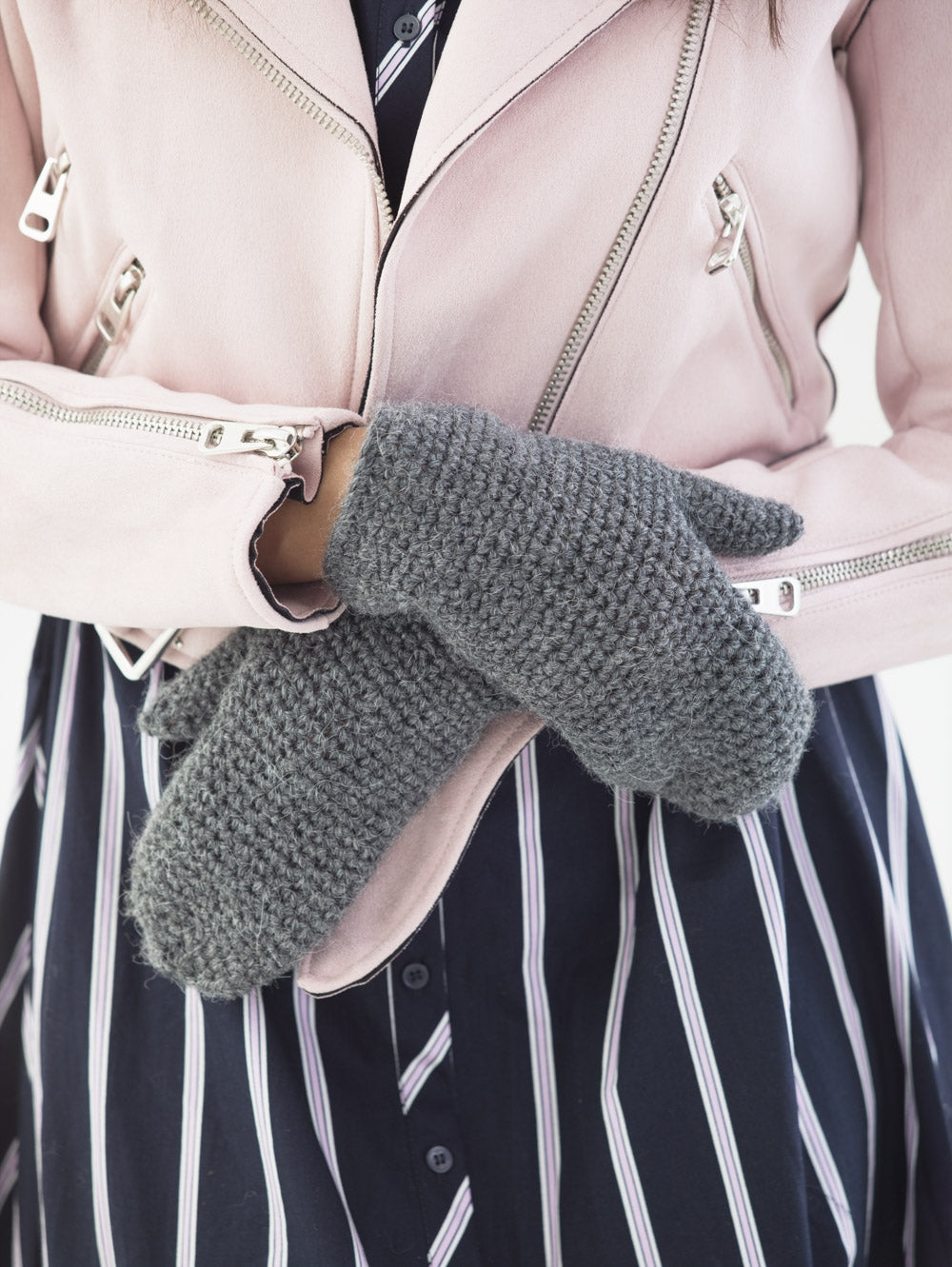 Milford Mittens (Crochet) – Lion Brand Yarn
