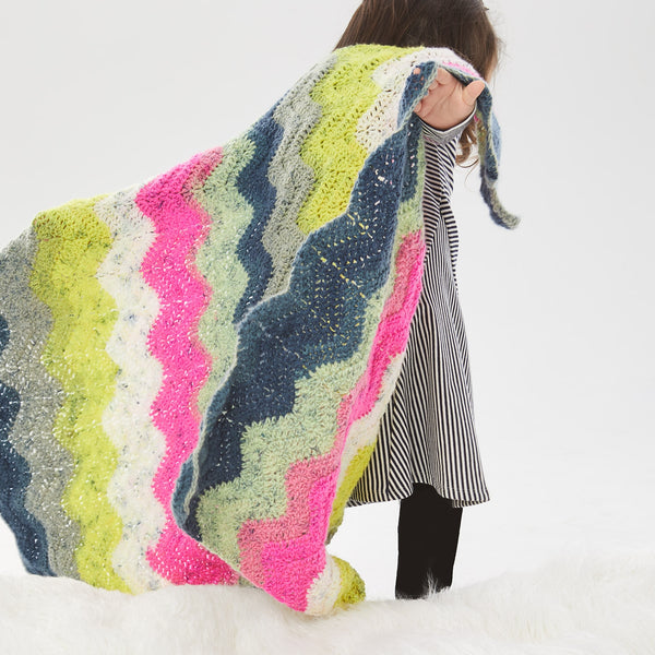 Springville Circle Baby Afghan (Crochet) – Lion Brand Yarn
