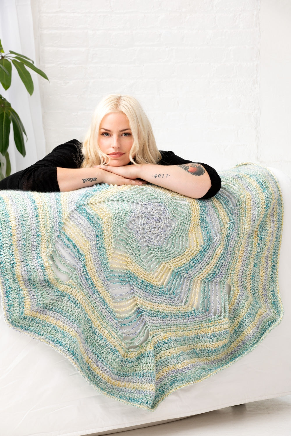Manalapan Afghan (Crochet) – Lion Brand Yarn