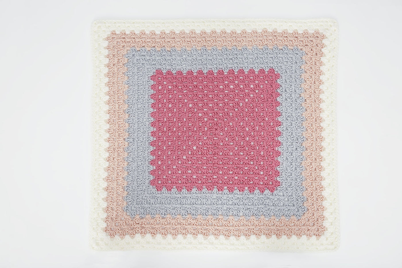 Alden Baby Afghan (Crochet) - Version 2 – Lion Brand Yarn