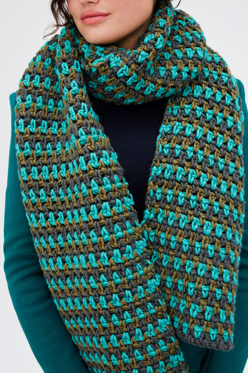 Evergreen Avenue Scarf (Crochet)